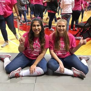 Meet your Posher, Mia